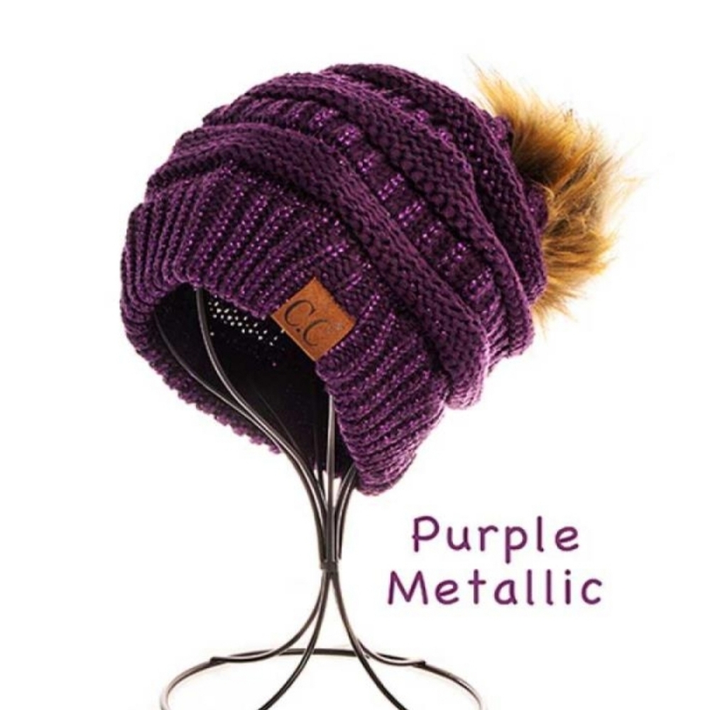 •Purple metallic ombre solid ribbed beanie with pom•100% acrylic•CC Exclusives•